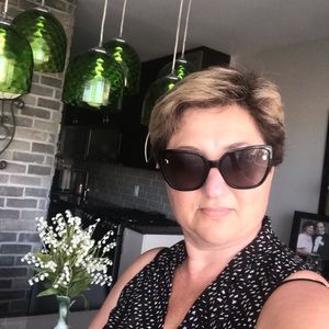 Meet your Posher, Veronika